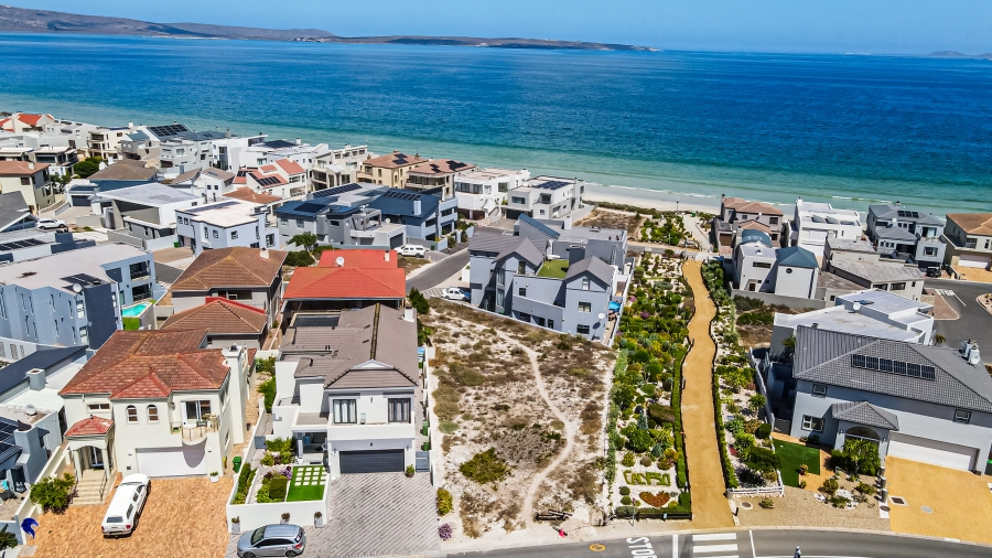 0 Bedroom Property for Sale in Calypso Beach Western Cape